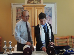 Practicing with the rabbi before the ceremony